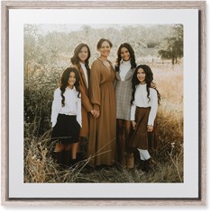 Simple Gallery of One Border Portrait