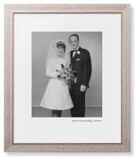 Modern Gallery of One Portrait