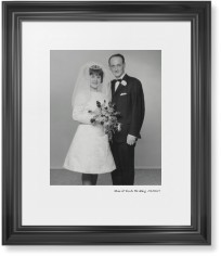 Modern Gallery of One Portrait