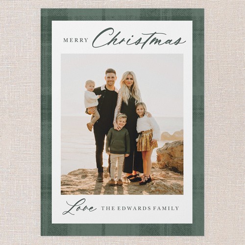 Plaid Border Elegance