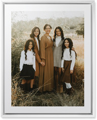 Simple Gallery of One Border Portrait