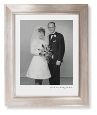 Modern Gallery of One Portrait