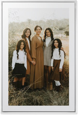 Simple Gallery of One Border Portrait