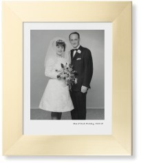 Modern Gallery of One Portrait