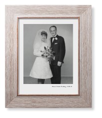 Modern Gallery of One Portrait