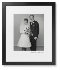 Modern Gallery of One Portrait