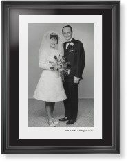 Modern Gallery of One Portrait