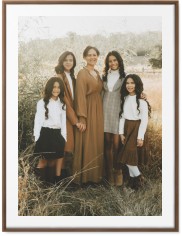 Simple Gallery of One Border Portrait