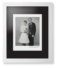 Modern Gallery of One Portrait