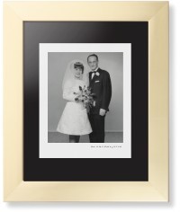 Modern Gallery of One Portrait