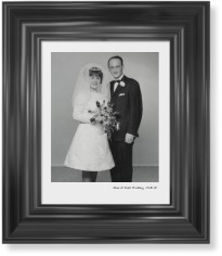 Modern Gallery of One Portrait