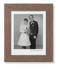 Modern Gallery of One Portrait