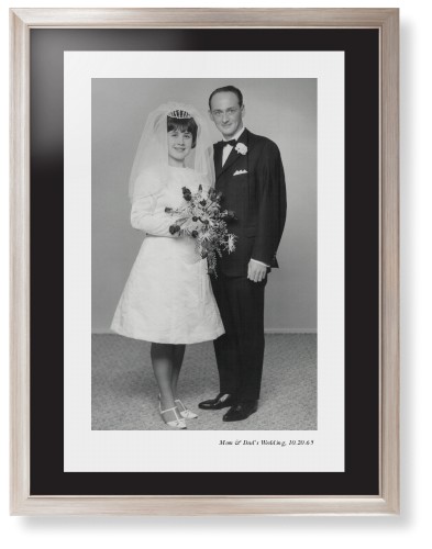 Modern Gallery of One Portrait