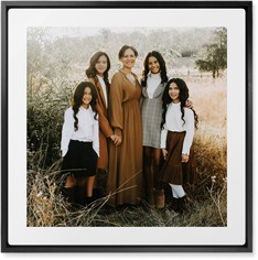 Simple Gallery of One Border Portrait