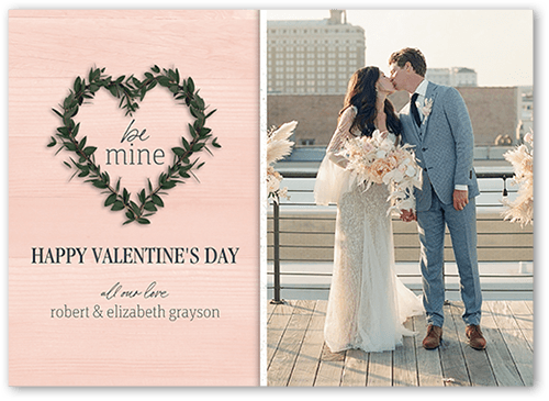 Nature Wreath 5x7 Beige  Valentine's Day Card