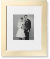 Modern Gallery of One Portrait