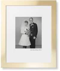 Modern Gallery of One Portrait