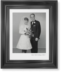 Modern Gallery of One Portrait