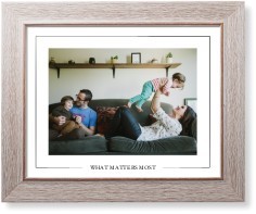 Simple Outline Border Landscape