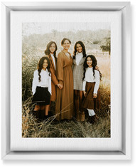 Simple Gallery of One Border Portrait