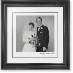 Modern Gallery of One Portrait