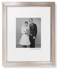 Modern Gallery of One Portrait