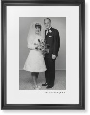 Modern Gallery of One Portrait