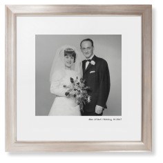 Modern Gallery of One Portrait