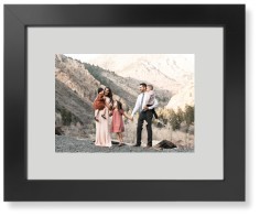 Gallery Border of One