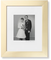 Modern Gallery of One Portrait