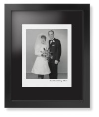 Modern Gallery of One Portrait