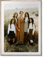 Simple Gallery of One Border Portrait