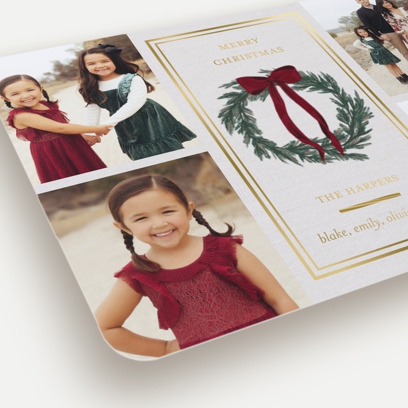 Centered Wreath Holiday Card