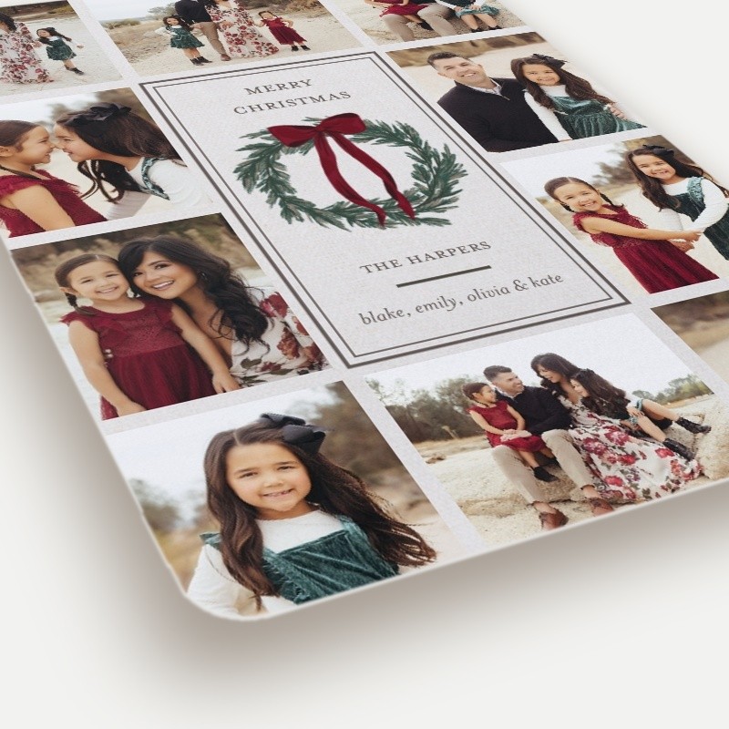 Centered Wreath Holiday Card