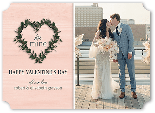 Nature Wreath 5x7 Beige  Valentine's Day Card