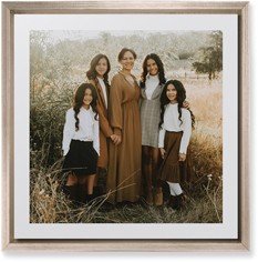 Simple Gallery of One Border Portrait